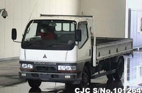 1997 Mitsubishi Canter Manual 4.2L Flatbed Truck for Sale